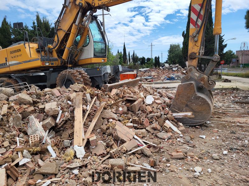 trabajos de derribos de casa en Salou. Dorrien Reus